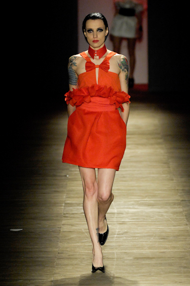 desfiles-herchcovich-saopauloverao2008rtw-122