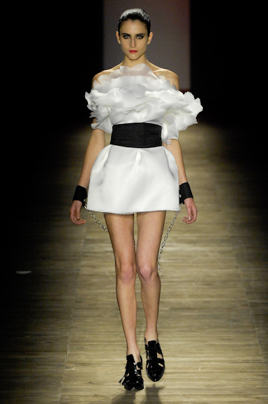 desfiles-herchcovich-saopauloverao2008rtw-123