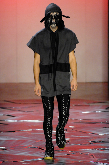 desfiles-herchcovichmen-saopauloverao2008rtw-107