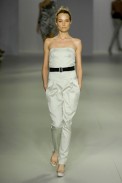 desfiles-iodice-saopauloverao2008rtw-106
