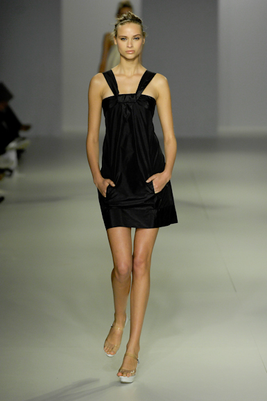 desfiles-iodice-saopauloverao2008rtw-112