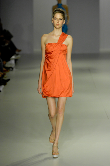 desfiles-iodice-saopauloverao2008rtw-115