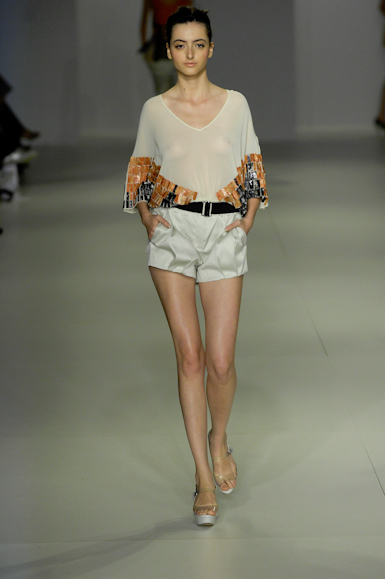 desfiles-iodice-saopauloverao2008rtw-122
