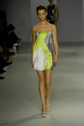 desfiles-iodice-saopauloverao2008rtw-128