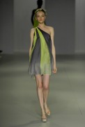 desfiles-iodice-saopauloverao2008rtw-137