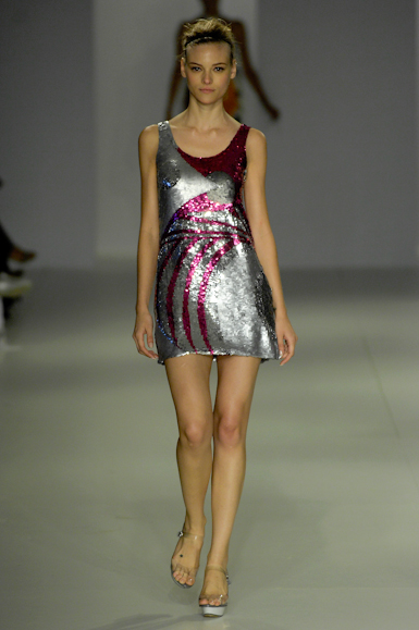desfiles-iodice-saopauloverao2008rtw-139