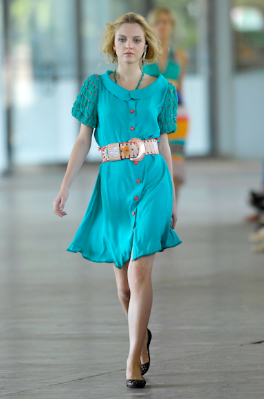 desfiles-isabelacapeto-saopauloverao2008rtw-120