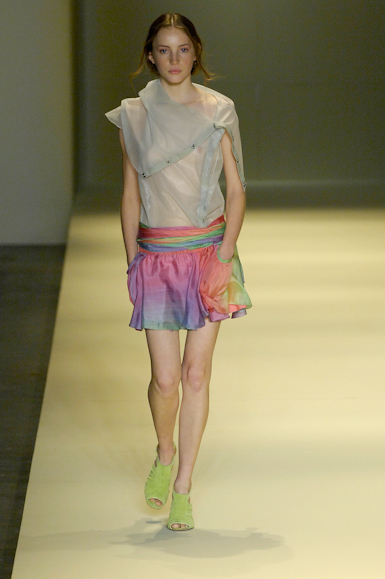 desfiles-osklen-saopauloverao2008rtw-113