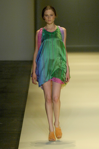 desfiles-osklen-saopauloverao2008rtw-114