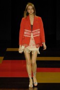desfiles-neon-saopauloverao2008rtw-111