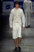 desfiles-marioqueiroz-saopauloverao2008rtw-105