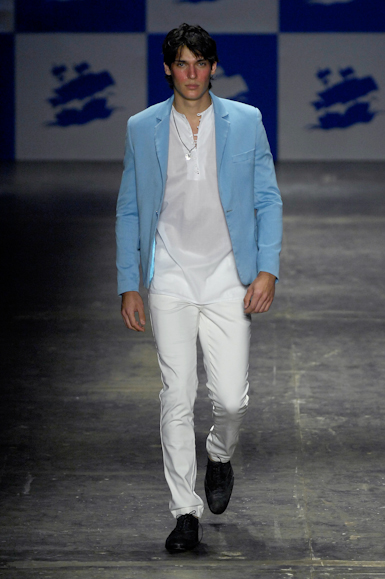 desfiles-marioqueiroz-saopauloverao2008rtw-112