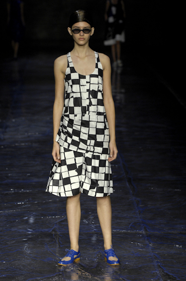 desfiles-mariabonita-saopauloverao2008rtw-115