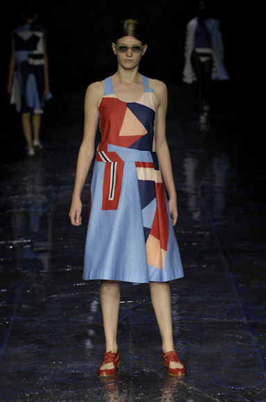 desfiles-mariabonita-saopauloverao2008rtw-129