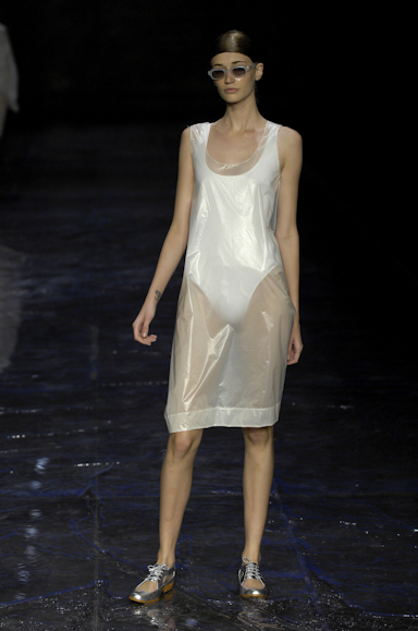 desfiles-mariabonita-saopauloverao2008rtw-136