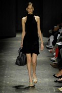 desfiles-lorenzomerlino-saopauloverao2008rtw-115