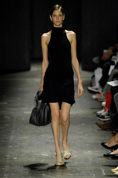 desfiles-lorenzomerlino-saopauloverao2008rtw-115
