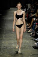desfiles-lorenzomerlino-saopauloverao2008rtw-119