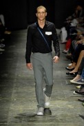 desfiles-lorenzomerlino-saopauloverao2008rtw-128