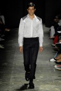 desfiles-lorenzomerlino-saopauloverao2008rtw-137