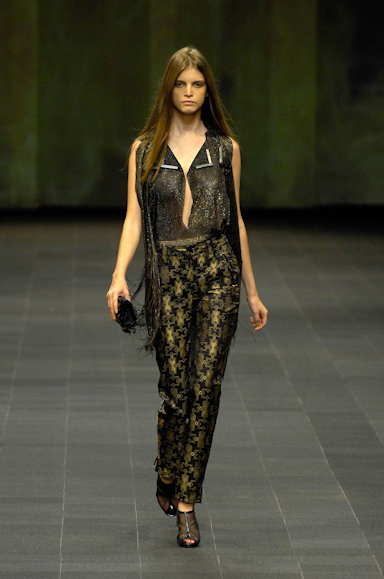 desfiles-animale-rioverao2008rtw-111