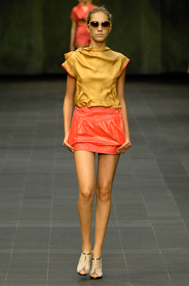 desfiles-animale-rioverao2008rtw-122