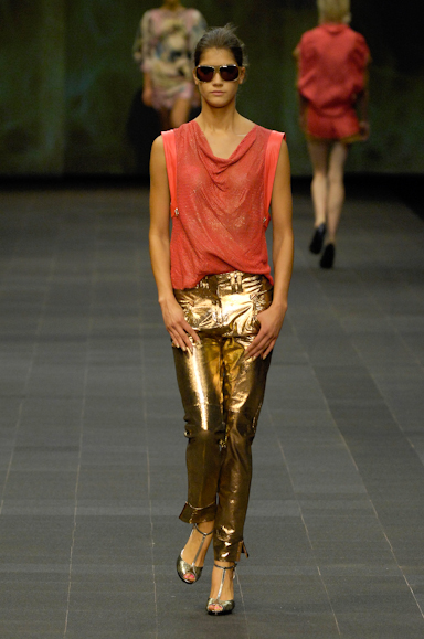 desfiles-animale-rioverao2008rtw-124