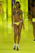 desfiles-blueman-rioverao2008rtw-104