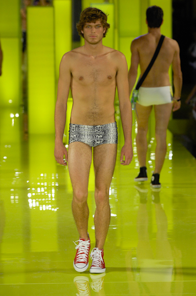 desfiles-blueman-rioverao2008rtw-143