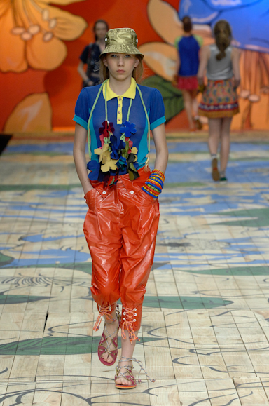 desfiles-cantao-rioverao2008rtw-106