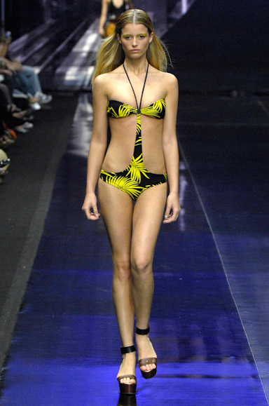 desfiles-totem-rioverao2008rtw-104