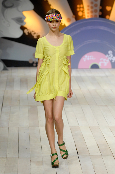 desfiles-teca-rioverao2008rtw-123