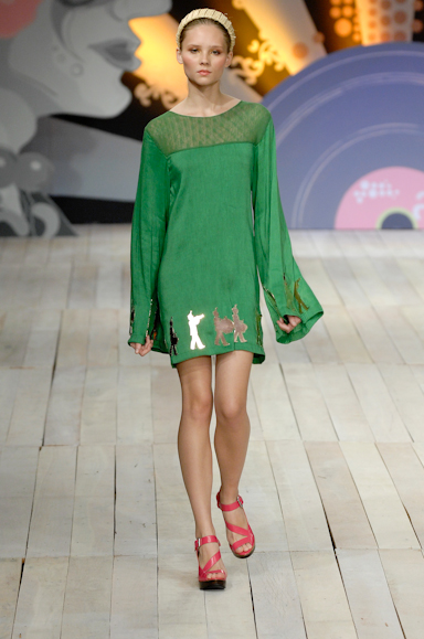 desfiles-teca-rioverao2008rtw-124