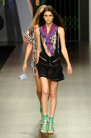 desfiles-colcci-rioverao2008rtw-125