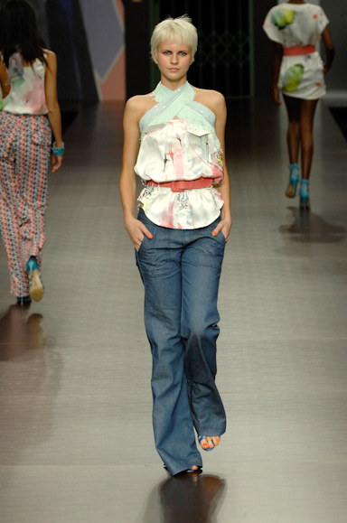 desfiles-colcci-rioverao2008rtw-134