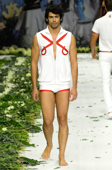 desfiles-complexob-rioverao2008rtw-107