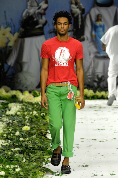 desfiles-complexob-rioverao2008rtw-114