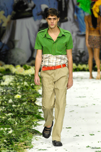 desfiles-complexob-rioverao2008rtw-119