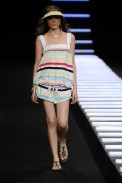 desfiles-julianajabour-rioverao2008rtw-107