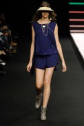 desfiles-julianajabour-rioverao2008rtw-117