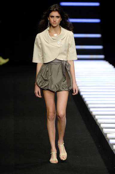 desfiles-julianajabour-rioverao2008rtw-125