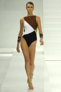 desfiles-lenny-rioverao2008rtw-103