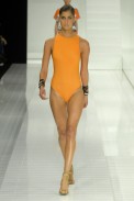 desfiles-lenny-rioverao2008rtw-108