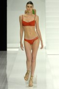 desfiles-lenny-rioverao2008rtw-132