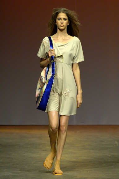 desfiles-melkzda-rioverao2008rtw-113