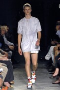 desfiles-rafsimons-parisverao2008men-102