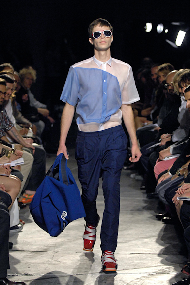 desfiles-rafsimons-parisverao2008men-113