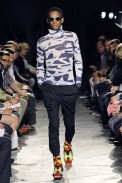 desfiles-rafsimons-parisverao2008men-114