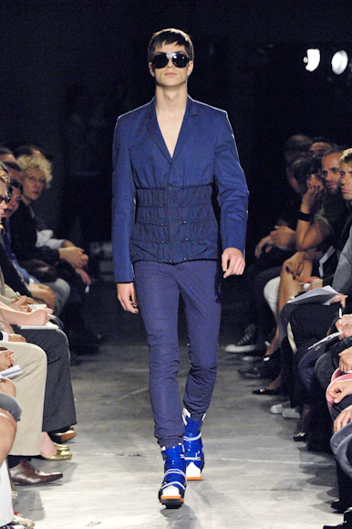 desfiles-rafsimons-parisverao2008men-120