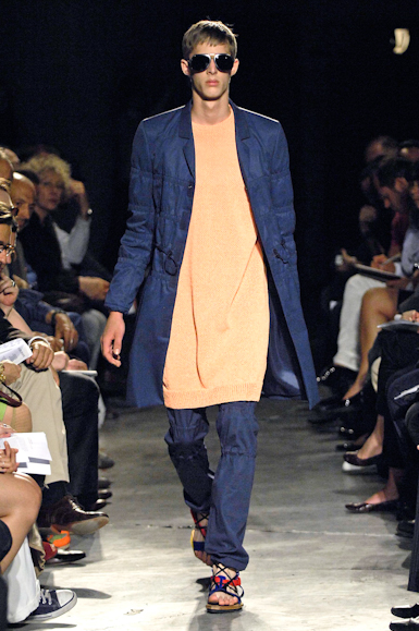 desfiles-rafsimons-parisverao2008men-138